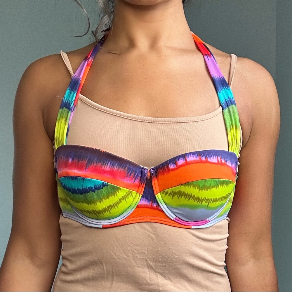 Victoria’s Secret push up bikini top